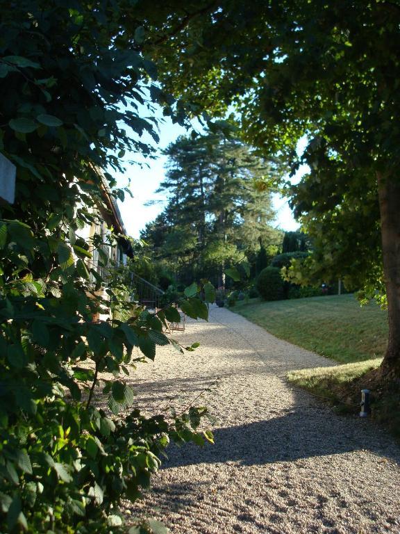 Ferienwohnung Les Communs Du Manoir Écully Exterior foto